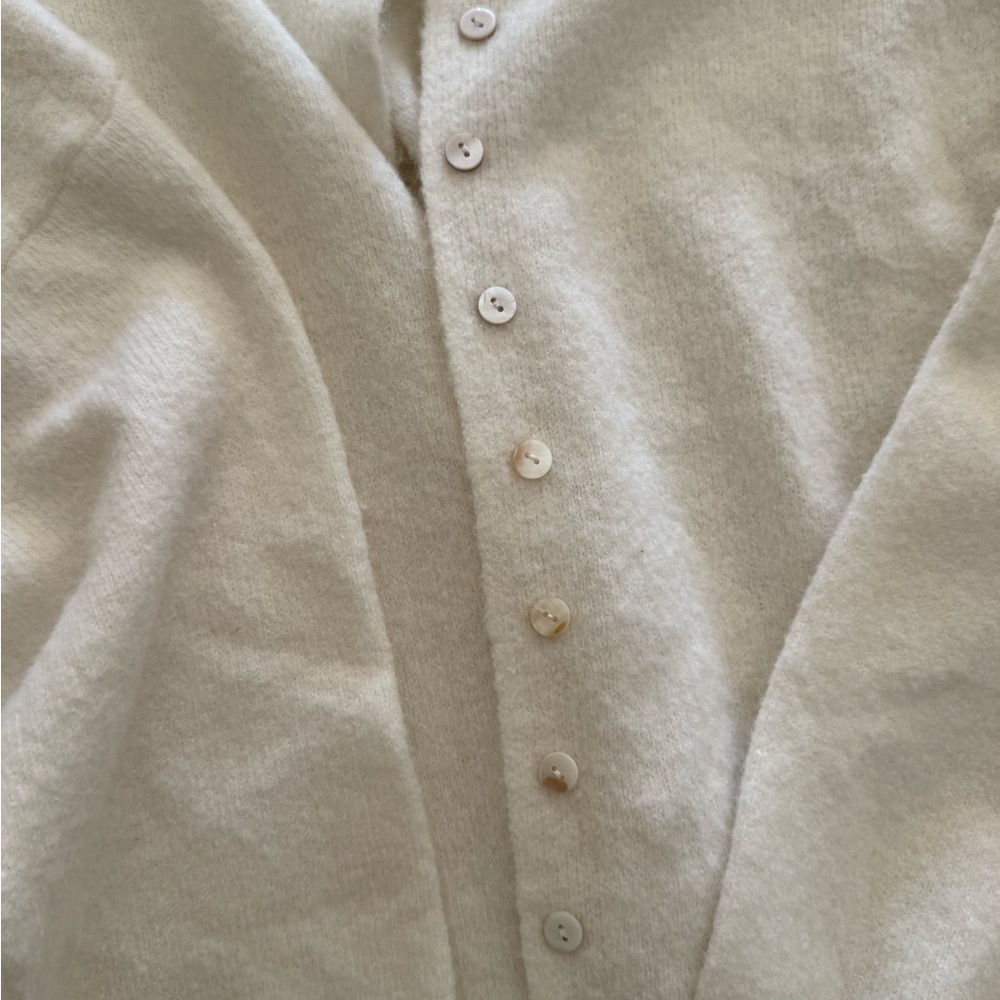 CJLA Ellie ivory White Button-Up Sweater cardigan - Picture 3 of 7